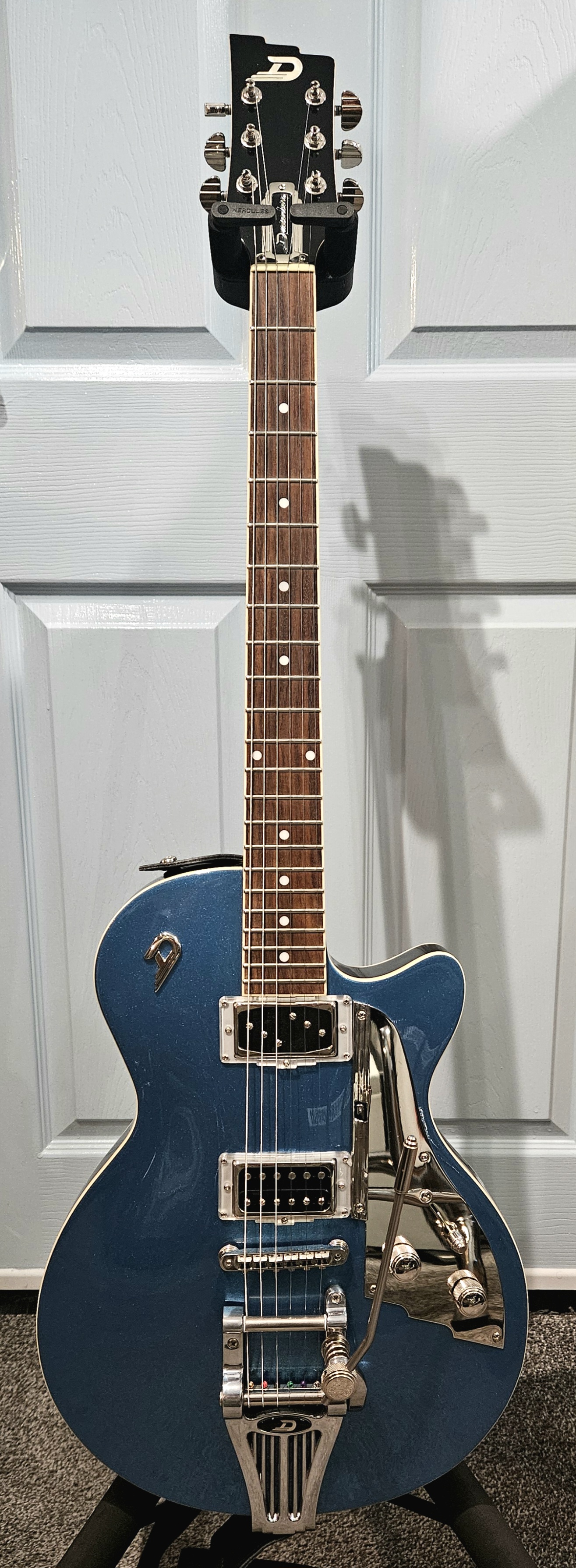 Duesenberg Starplayer TV No F-Hole